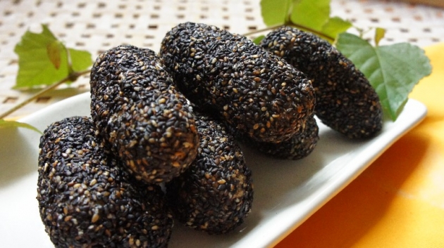 胡麻粩(黑芝麻) 1